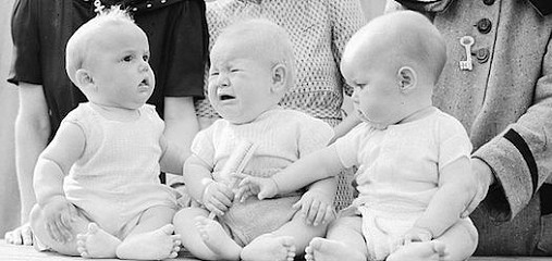 Should I Say Something? When to Speak Up In a Group